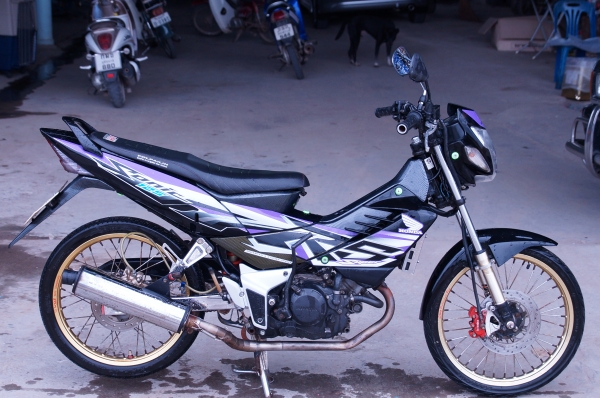 ขาย HONDA SONIC ตัวใหม่ ปี 48 ทะเบียนพร้อมโอน เอกสารครบ เครื่องเดิม ดีมากพร้อมใช้ ไม่ดัง ไม่หอน ไม่เยิ้ม สภาพรถตามรูป ครับ