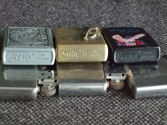 -ขายไฟแช็ค /มีด