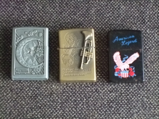 -ขายไฟแช็ค /มีด