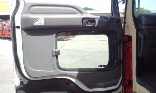 หัวเก๋ง 10 ล้อ ISUZU GIGA สภาพสวย อุปกรณ์ครบ