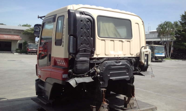 หัวเก๋ง 10 ล้อ ISUZU GIGA สภาพสวย อุปกรณ์ครบ