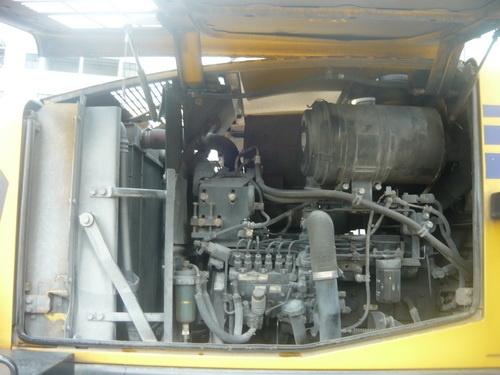 รถตักล้อยาง Komatsu WA200-5  รถนอกแท้จากญี่ปุ่น เพิ่งเหยียบถึงไทย พร้อมใช้งาน ระบบไฟฟ้าครบ