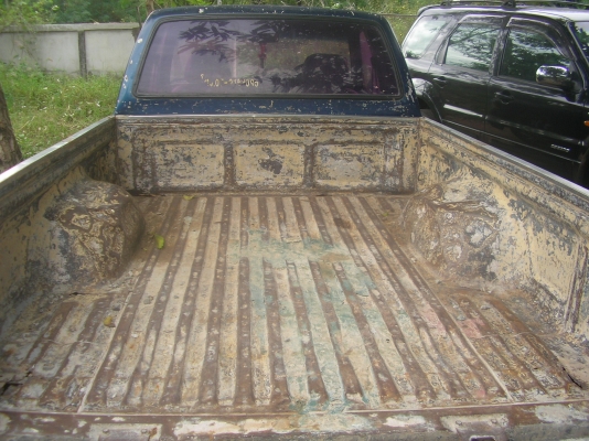 ขายไมตี้เอ็กปี33 เครื่อง2Lดีเชล 2500 เทอร์โบ พวงมาลัยเพาเวอร์