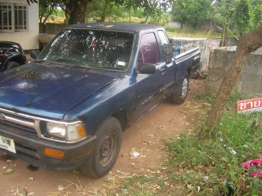 ขายไมตี้เอ็กปี33 เครื่อง2Lดีเชล 2500 เทอร์โบ พวงมาลัยเพาเวอร์