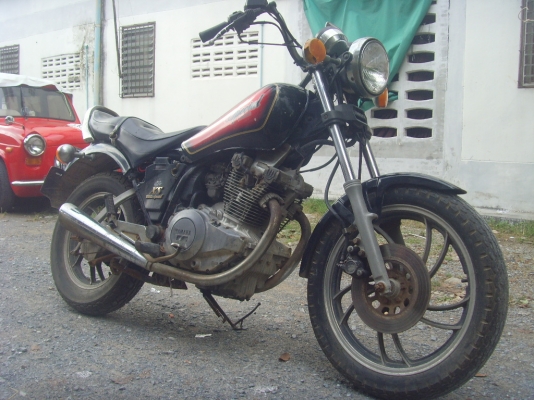 ขาย/แลก Yamaha xs250cc เอกสารทะเบียน 19000
