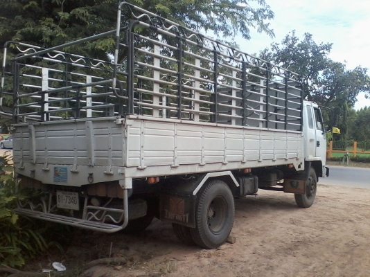 ขายหกล้อใหญ่ ISUZU 165แรง ยาว5เมตร สภาพสวยขั้นเทพ พร้อมใช้งานครับ ขายหกล้อใหญ่ ISUZU 165แรง ยาว5เมตร สภาพสวยขั้นเทพ พร้อมใช้งานครับ