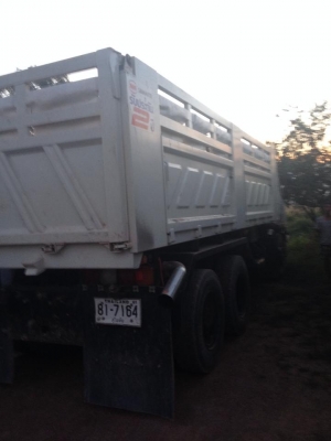 ขายรถ สิบล้อ Fuso 627m5  ปี 48มีระบบลากพ่วง ต่อดั้มมาใหม่ เอกสารพร้อมโอน