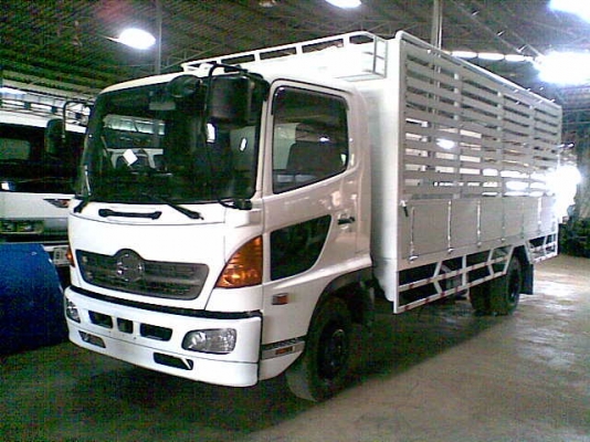 ขายรถ6ล้อฮีโน่ FCเมกก้า เครื่องยนต์ J08C 210 แรง จดทะเบียนพร้อมใช้