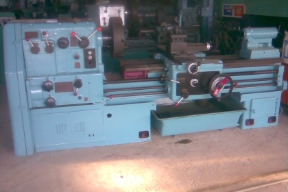 เครื่องกลึงญี่ปุ่นสภาพพร้อมใช้งานสนใจยังไงโทรสอบถามได้ครับ