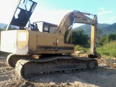 รถแบคโฮ CAT EL 200B รถสวย พร้อมใช้งาน มีเล่มทะเบียน