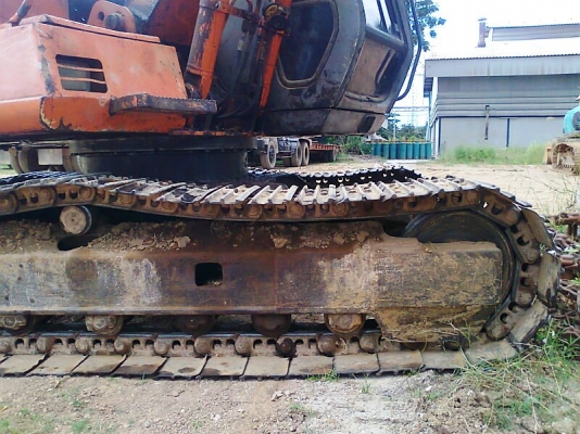 รถแบคโฮ HITACHI EX 120-2 รถสีเดิม ๆ มีแอร์ มีใบอินวอยล์จดทะเบียนได้.