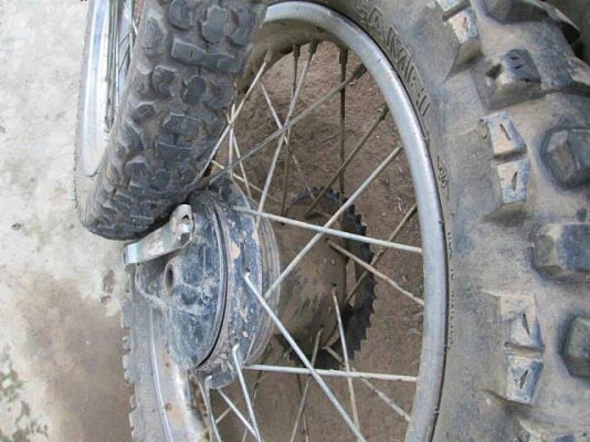 ขาย ล้อ dt กับ ไฟหน้า dt