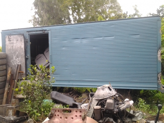 ขายตู้เก็บของมีล้อลาก เอาไว้เก็บของหรือทำตู้นอน ยาว 450 ราคา 22,000 บาท ขายตู้เก็บของมีล้อลาก เอาไว้เก็บของหรือทำตู้นอน ยาว 450 ราคา 22,000 บาท