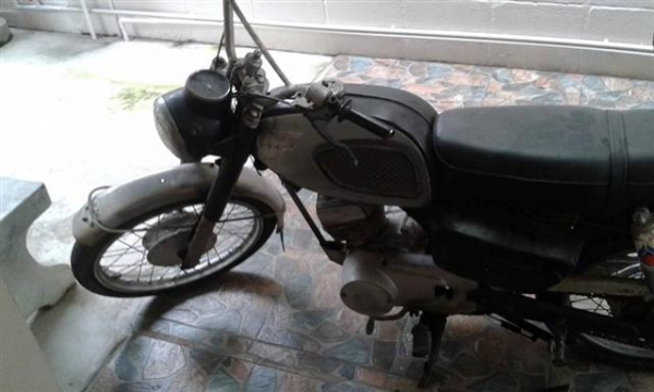 ขาย 3 คันรวด Kawasaki B1-Honda CB100-Xingfu250 ราคาไม่แพงครับ