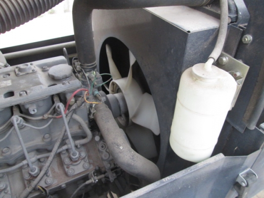 รถตัดหญ้าแบบนั่งขับ BARONESS LM560