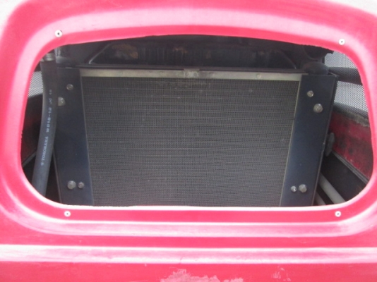 รถตัดหญ้าแบบนั่งขับ BARONESS LM560