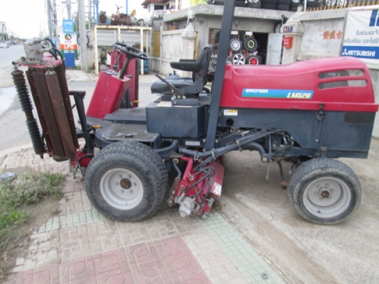 รถตัดหญ้าแบบนั่งขับ BARONESS LM560