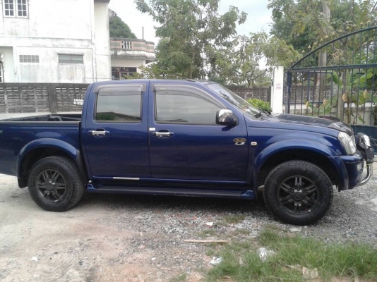 ขายรถกระบะ 4x4 ISUZU ปี 2004 เตรื่อง 3.0 ขายรถกระบะ 4x4 ISUZU ปี 2004 เตรื่อง 3.0