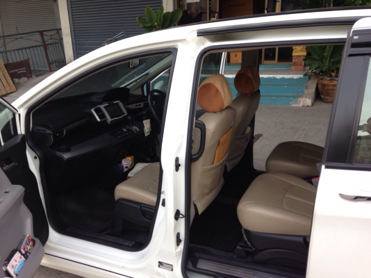 ขาย รถฮอนด้า ฟรีด E ปี 2010 ขาย รถฮอนด้า ฟรีด E ปี 2010