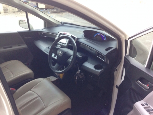 ขาย รถฮอนด้า ฟรีด E ปี 2010 ขาย รถฮอนด้า ฟรีด E ปี 2010