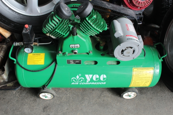 ขายปั้มลมmitsubishi 1/2 ขนาด2สูบ ถัง60ลิตร