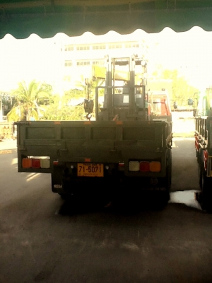 ขายรถบรรทุกสิบล้อติดเครน