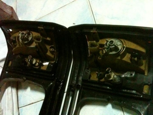 ขาย กรอบไฟหน้า+ไฟเลี้ยว รถตู้เล็ก toyota liteace ขาย กรอบไฟหน้า+ไฟเลี้ยว รถตู้เล็ก toyota liteace