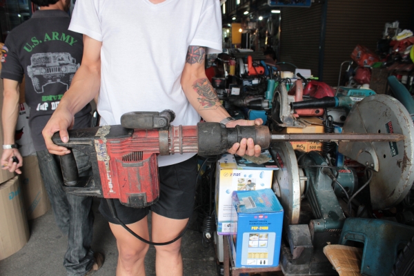 ขายเครื่องเจาะ HILTI TE805 ราคา11500