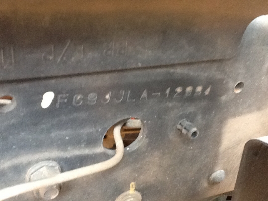 ขายครับFC 9J ปี54  วิ่งน้อย3xxxx ขายดาวน์300000จร้างวดเหลือ45*27300ไม่มีงวดค้างครับโทร 0800530026 เสี่ยพัฒ