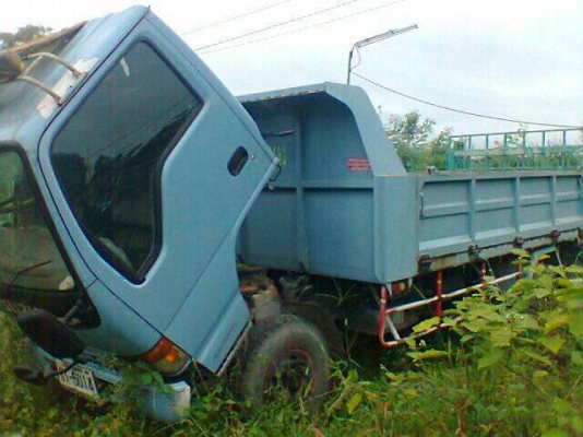 ขายรถดั๊ม ISUZU 6ล้อ เครื่อง 110 แรงม้า กระบะดั๊มยาว4เมตร