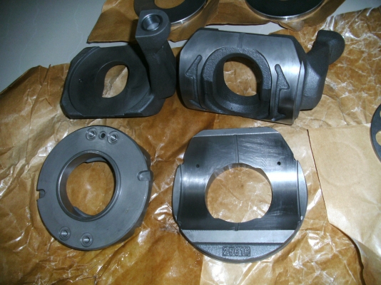 ชุดซ่อมปั๊ม K3V112BDT/SK200-5 (ราคา/SET 21,420บาท) ชุดซ่อมปั๊ม K3V112BDT/SK200-5 (ราคา/SET 21,420บาท)