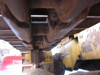 ขาย- รถแทรกเตอร์ ดันดิน KOMATSU: D2P-5 ใบมีด 6 ทิศทาง แทรคเหล็ก ตีนเป็ด สามเหลี่ยม ขาย- รถแทรกเตอร์ ดันดิน KOMATSU: D2P-5 ใบมีด 6 ทิศทาง แทรคเหล็ก ตีนเป็ด สามเหลี่ยม