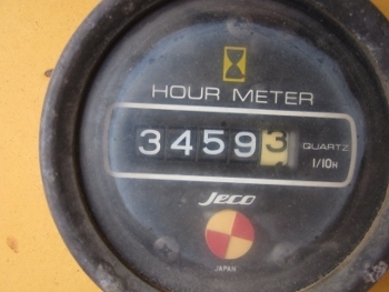 ขาย- รถแทรกเตอร์ ดันดิน KOMATSU: D2P-5 ใบมีด 6 ทิศทาง แทรคเหล็ก ตีนเป็ด สามเหลี่ยม ขาย- รถแทรกเตอร์ ดันดิน KOMATSU: D2P-5 ใบมีด 6 ทิศทาง แทรคเหล็ก ตีนเป็ด สามเหลี่ยม