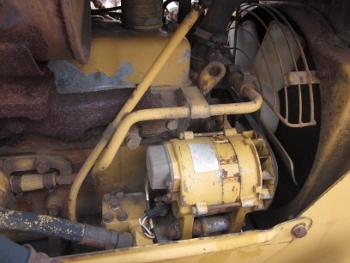 ขาย- รถแทรกเตอร์ ดันดิน KOMATSU: D2P-5 ใบมีด 6 ทิศทาง แทรคเหล็ก ตีนเป็ด สามเหลี่ยม ขาย- รถแทรกเตอร์ ดันดิน KOMATSU: D2P-5 ใบมีด 6 ทิศทาง แทรคเหล็ก ตีนเป็ด สามเหลี่ยม