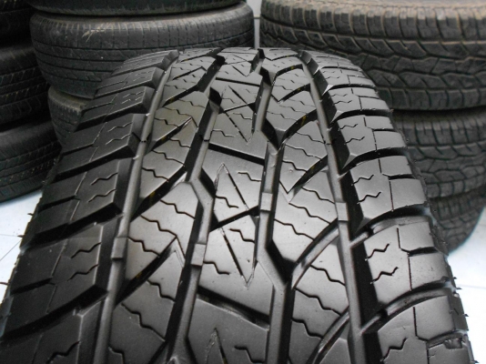 ขายยาง Maxxis Bravo 700 A/T 235/75/15 ปี 10 ดอกสวย ไม่มีปะ 1 ชุด/ใส่-ถ่วงฟรีค่ะ