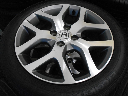 ขายล้อแม็ก Honda City ขอบ 16(ลายเขากวาง)พร้อมยางกู๊ดเยียร์ 185/55/16 ปี 11/เทิร์นได้-ใส่ฟรีค่ะ