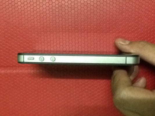 มาอีกเครื่องละคับไอโฟนสี่เอส ซื้อวันเราแถมบีบีไห้อีก2เครื่องเอาไปฟรีๆเลย มาอีกเครื่องละคับไอโฟนสี่เอส ซื้อวันเราแถมบีบีไห้อีก2เครื่องเอาไปฟรีๆเลย