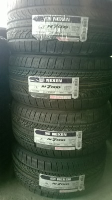 ขายยาง 235 40 17 ยางใหม่ชุดละ11000