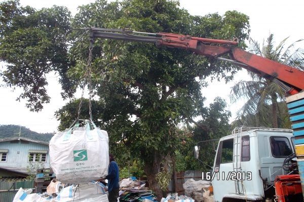 ขายเฮี๊ยบ3ตัน 1ปลอก จำนวน 2ตัว ราคา175000