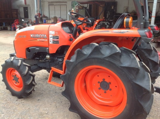 ปัญญาแทรคเตอร์มาแล้ว...จัดมาคูโบต้า L3608  โรตาลี่ตราช้างRX163 ทำงาน 1132 ชม.