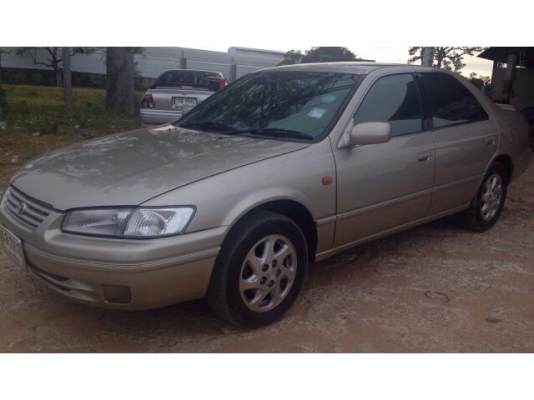 ฟรีดาวน์ ออกรถไม่ต้องใช้เงินเลย TOYOTA CAMRY 2.2 SEG AT ปี 2000 ท็อปสุด หรูหราสุด รุ่นไฟท้ายย้อย เครื่องแห้งแรงดีขับนิ่มนวลมาก ภายในเก๋งหรูหรา เบาะหนังแท้ปรับไฟฟ้าทั้งสองฝั่ง AIRBAG คู่หน้า CD DVD จอ เบรค ABS ครบครัน ช่วงล่างเดิมๆ ล้อแม็กลายสวย ยางสภาพดี