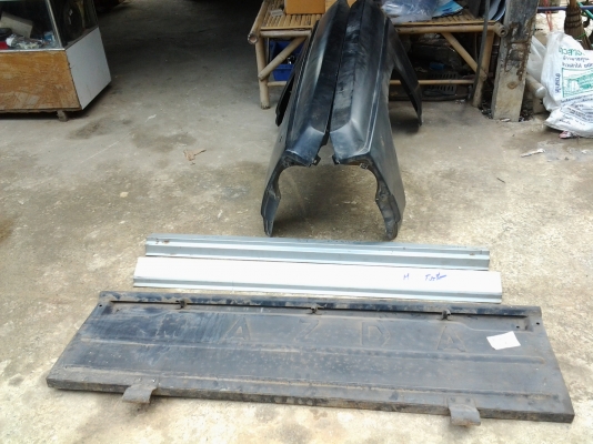 JOE CLASSIC ขายแก้มมาสด้าโปรซีด1500 1600บันไดข้างโปรซีด1500 1600ฝาท้ายโปรซีด.สนใจสอบฤามได้..