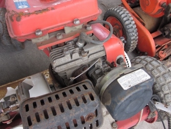 ขาย- เครื่องตัดหญ้าเดินตาม แบบใบมีดและตัดกรีนสนาม จำนวนมาก ราคา ตั้งแต่ 4,800-28,000 บาท ขาย- เครื่องตัดหญ้าเดินตาม แบบใบมีดและตัดกรีนสนาม จำนวนมาก ราคา ตั้งแต่ 4,800-28,000 บาท