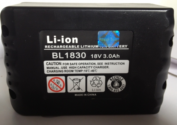 แบ็ตลิเที่ยม BL1830 Li-ion18V 3A