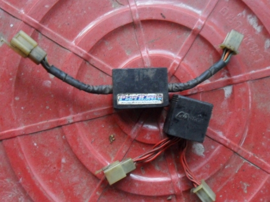 ขายคาบู CBR400 ปี92 กล่อง CDI มากมายหลายรุ่น ขายคาบู CBR400 ปี92 กล่อง CDI มากมายหลายรุ่น