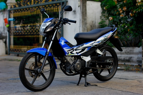 โซนิค ตัวใหม่ สีน้ำเงิน เดิมๆ ล้อแม๊ก สวยๆ  รถมือเดียว