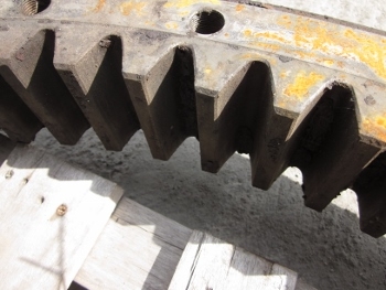 ขาย- วงสวิง วงเดือน สำหรับรถขุด แบคโฮ HITACHI: EX200 มือสองจากญี่ปุ่น ขาย- วงสวิง วงเดือน สำหรับรถขุด แบคโฮ HITACHI: EX200 มือสองจากญี่ปุ่น