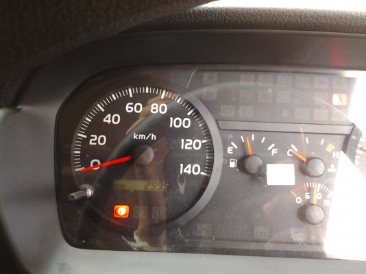 HINO MEGA FG8J ใครจองรถใหม่ไม่ได้ เชิญทางนี้ครับ ยาว 7.5ม. เครื่อง220เทอรโบ 6สปีด รถเดือนมิถุนายน56วิ่ง2990 โล