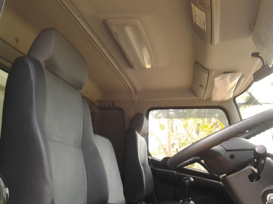 HINO MEGA FG8J ใครจองรถใหม่ไม่ได้ เชิญทางนี้ครับ ยาว 7.5ม. เครื่อง220เทอรโบ 6สปีด รถเดือนมิถุนายน56วิ่ง2990 โล