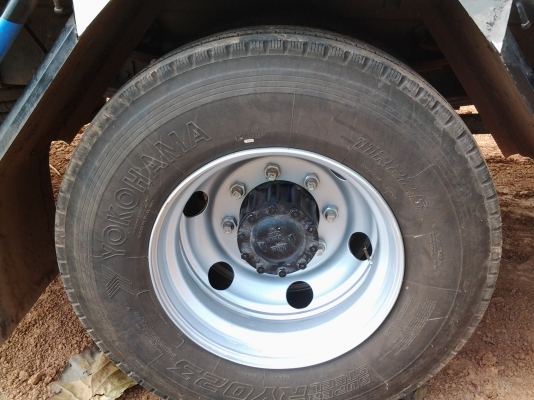 HINO MEGA FG8J ใครจองรถใหม่ไม่ได้ เชิญทางนี้ครับ ยาว 7.5ม. เครื่อง220เทอรโบ 6สปีด รถเดือนมิถุนายน56วิ่ง2990 โล